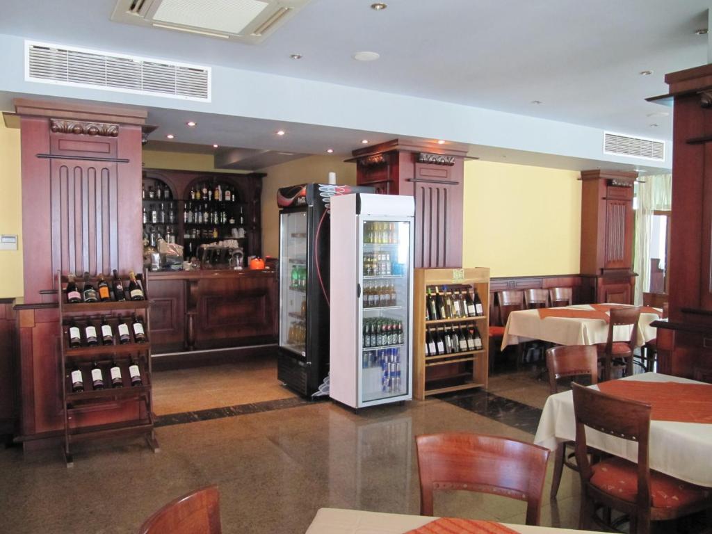 Maverick Hotel Sunny Beach Esterno foto